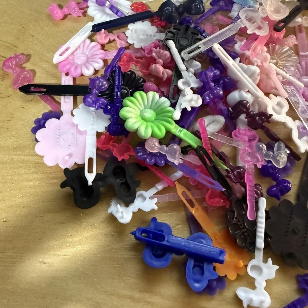 Vintage 80's 90's Hair Clips Barrettes Plastic Flowers Bows Lot of ~100